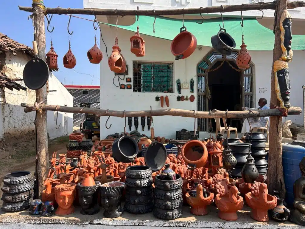 Pottery village