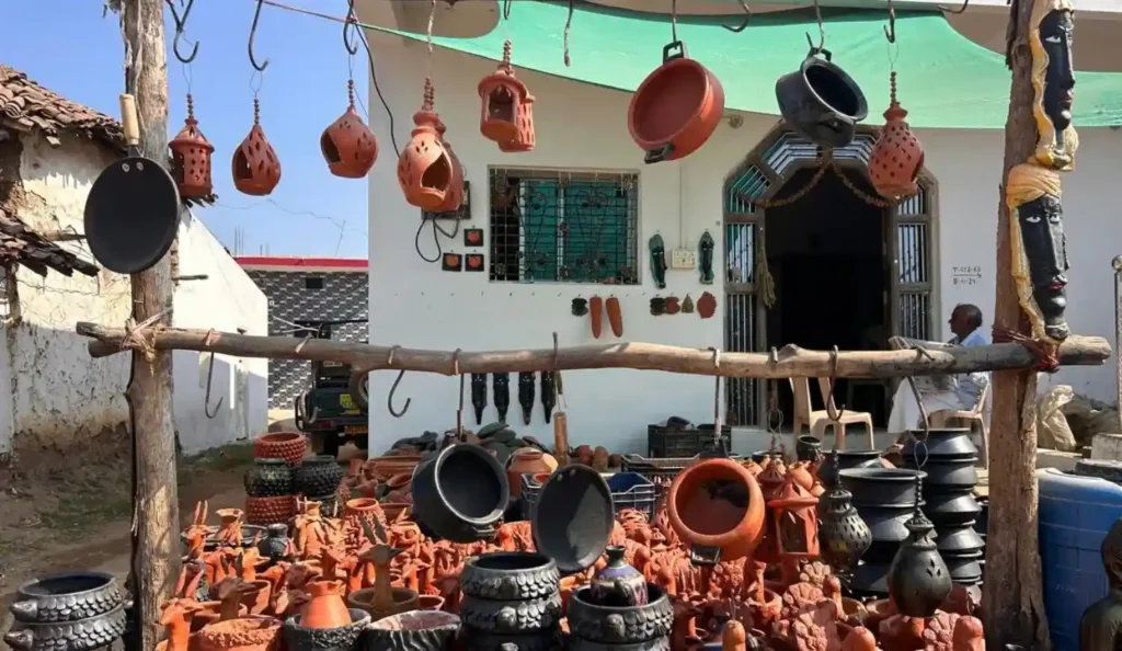 Pottery village